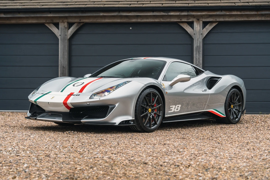 2019 Ferrari 488 Pista - Image 25 of 31