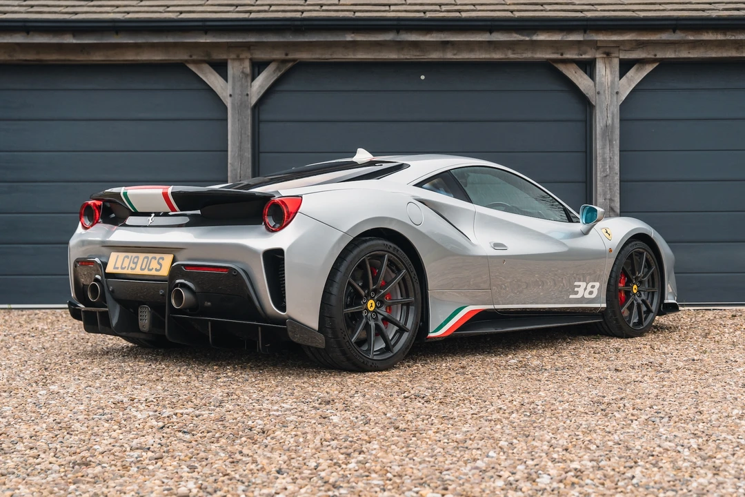 2019 Ferrari 488 Pista - Image 21 of 31