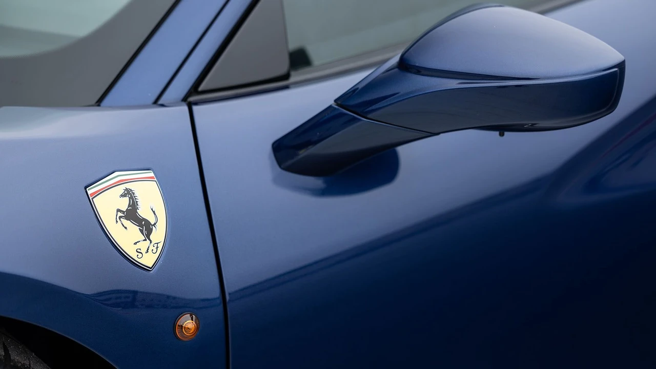 2019 Ferrari 488 Pista - Image 23 of 31