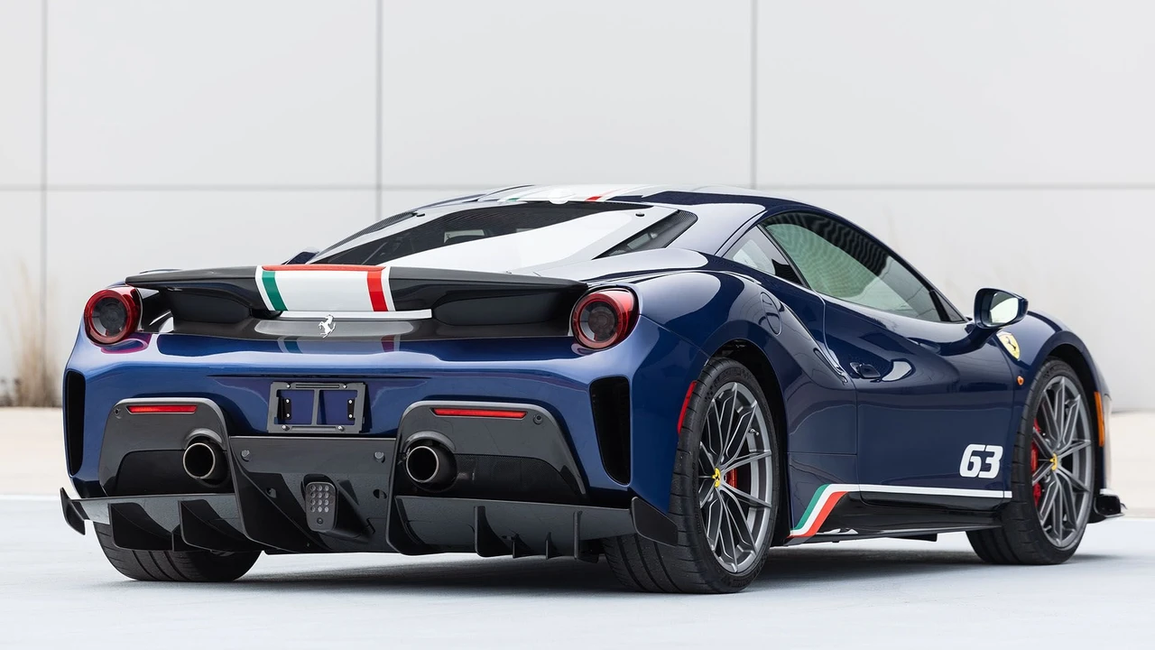 2019 Ferrari 488 Pista - Image 19 of 31