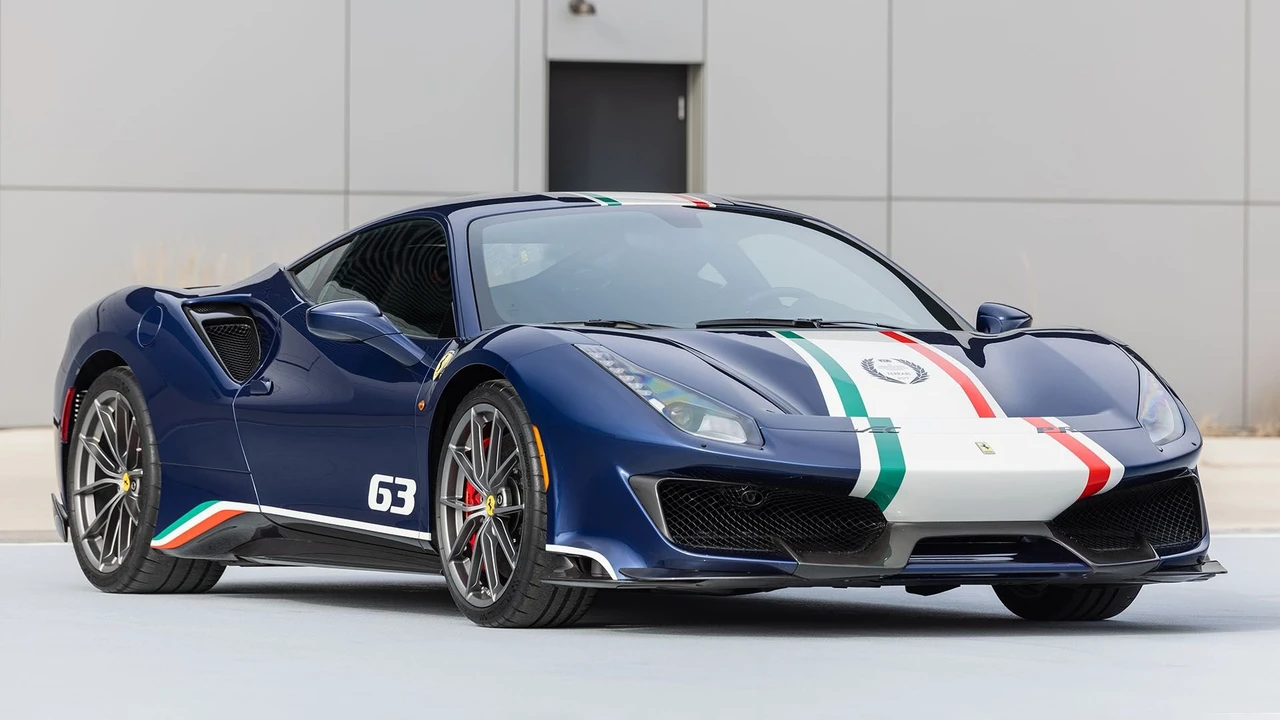 2019 Ferrari 488 Pista - Image 14 of 31