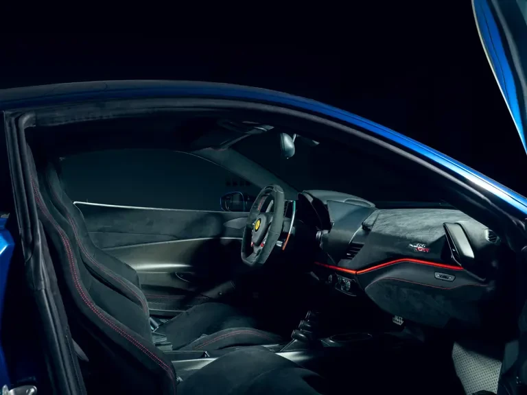 2019 Ferrari 488 Pista - Image 9 of 31