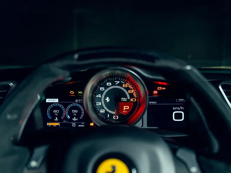 2019 Ferrari 488 Pista - Image 10 of 31