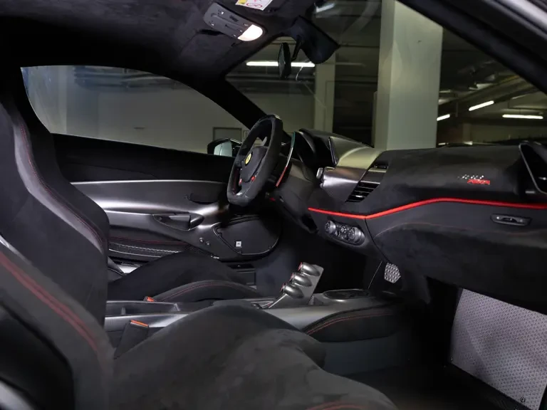 2019 Ferrari 488 Pista - Image 10 of 31