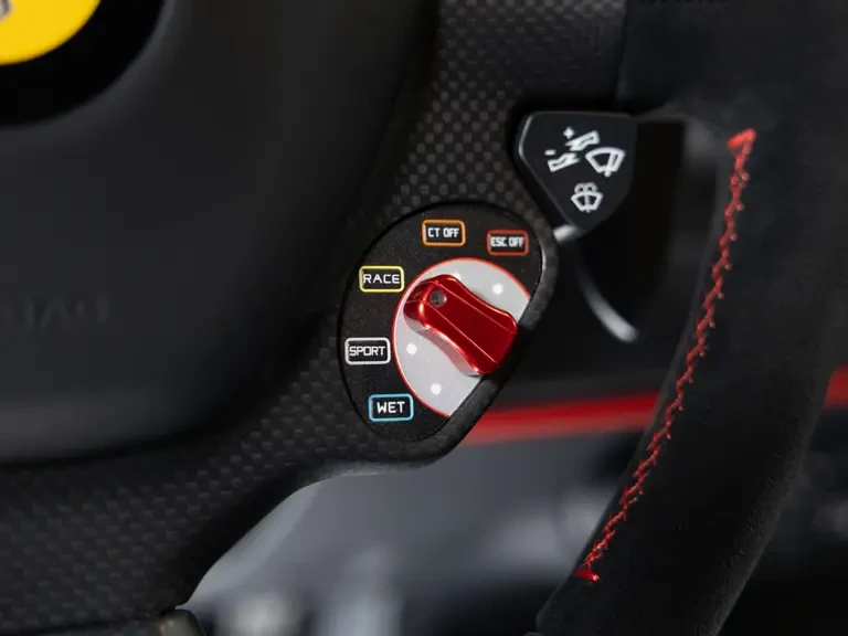 2019 Ferrari 488 Pista - Image 24 of 31