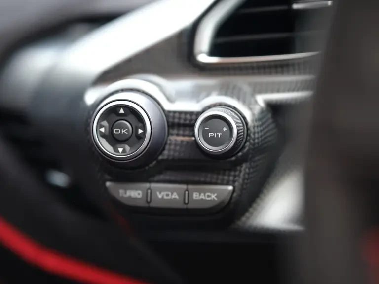 2019 Ferrari 488 Pista - Image 23 of 31