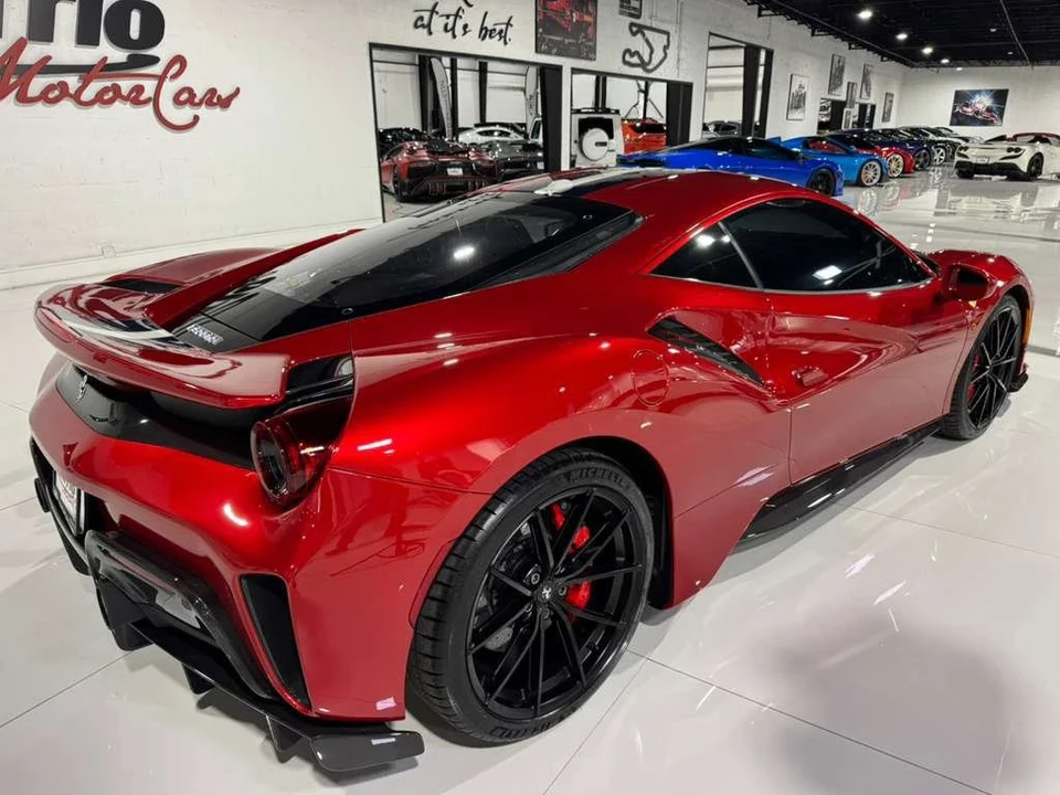 2019 Ferrari 488 Pista - Image 7 of 12