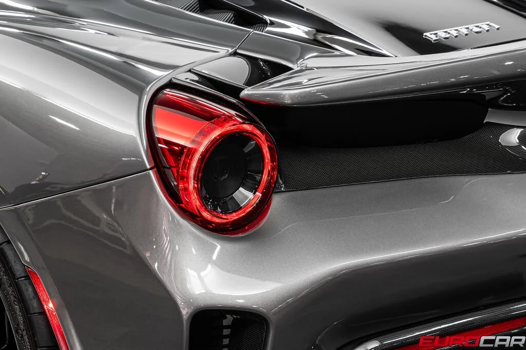 2019 Ferrari 488 Pista Spider - Image 30 of 31