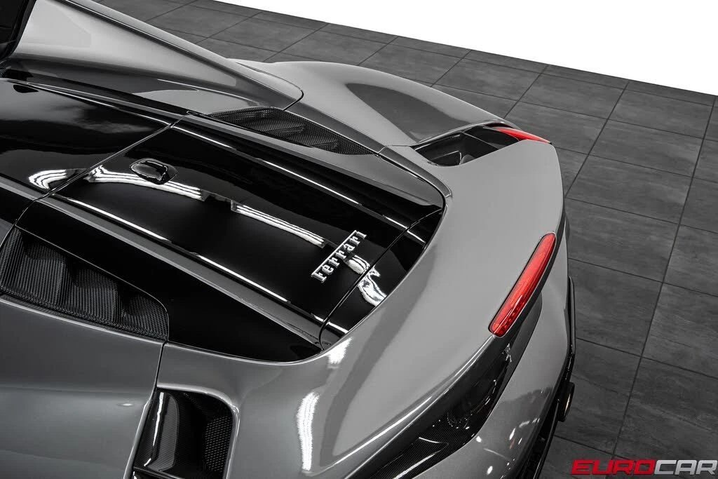 2019 Ferrari 488 Pista Spider - Image 28 of 31