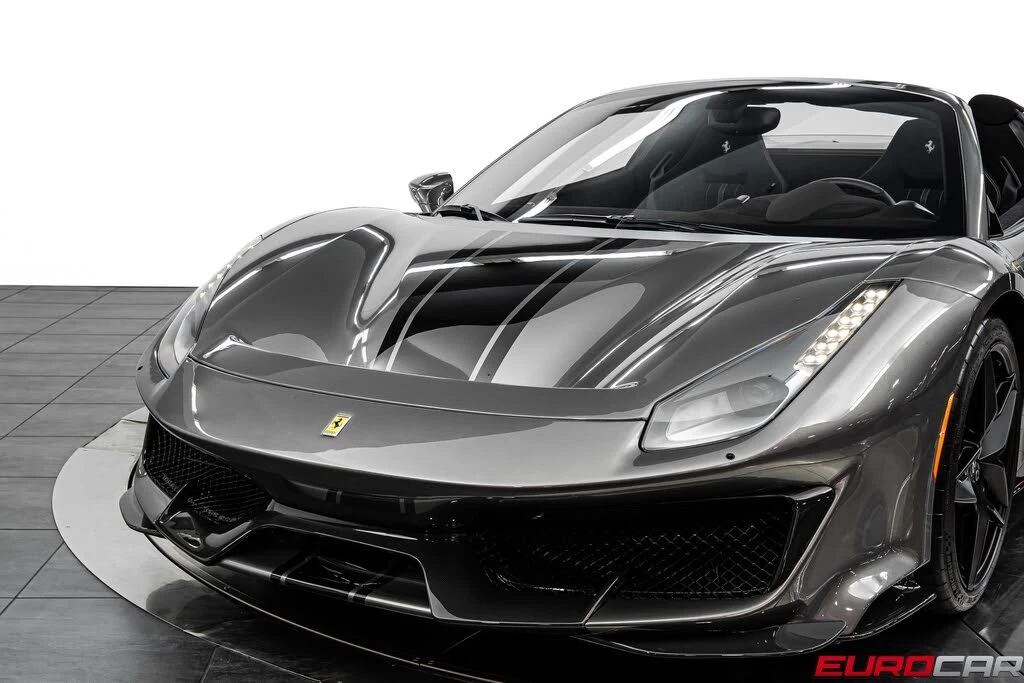 2019 Ferrari 488 Pista Spider - Image 19 of 31