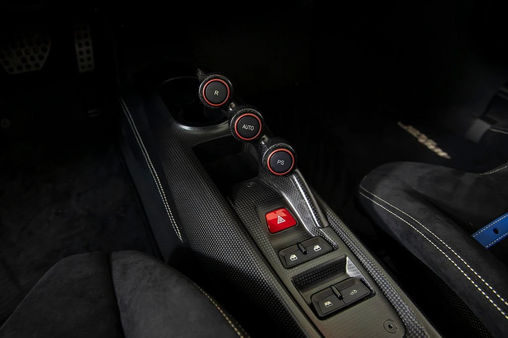 2019 Ferrari 488 Pista Spider - Image 14 of 31
