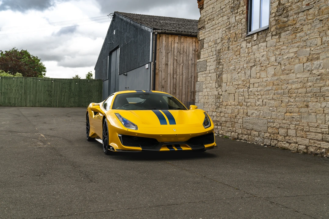 2019 Ferrari 488 Pista - Image 10 of 31