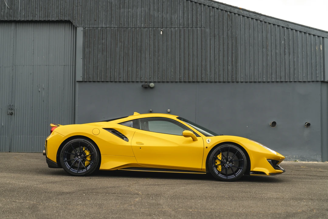 2019 Ferrari 488 Pista - Image 4 of 31