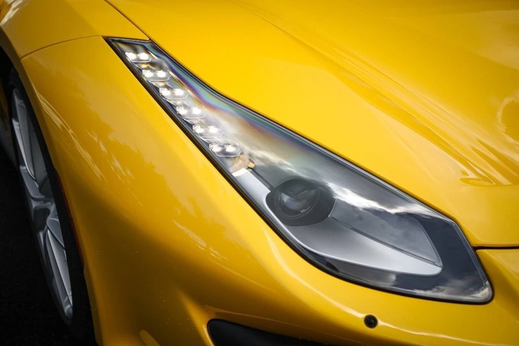 2019 Ferrari 488 Pista - Image 11 of 31