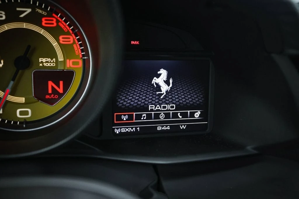 2019 Ferrari 488 Pista - Image 28 of 31
