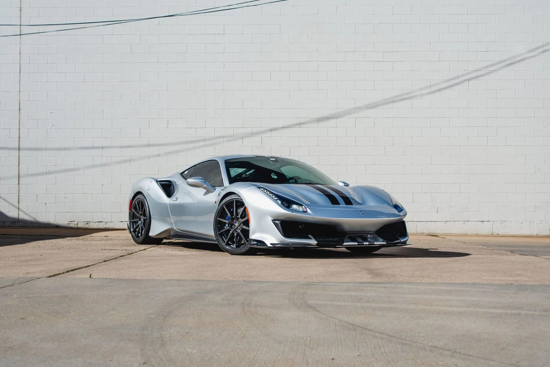 2019 Ferrari 488 Pista - Image 17 of 31