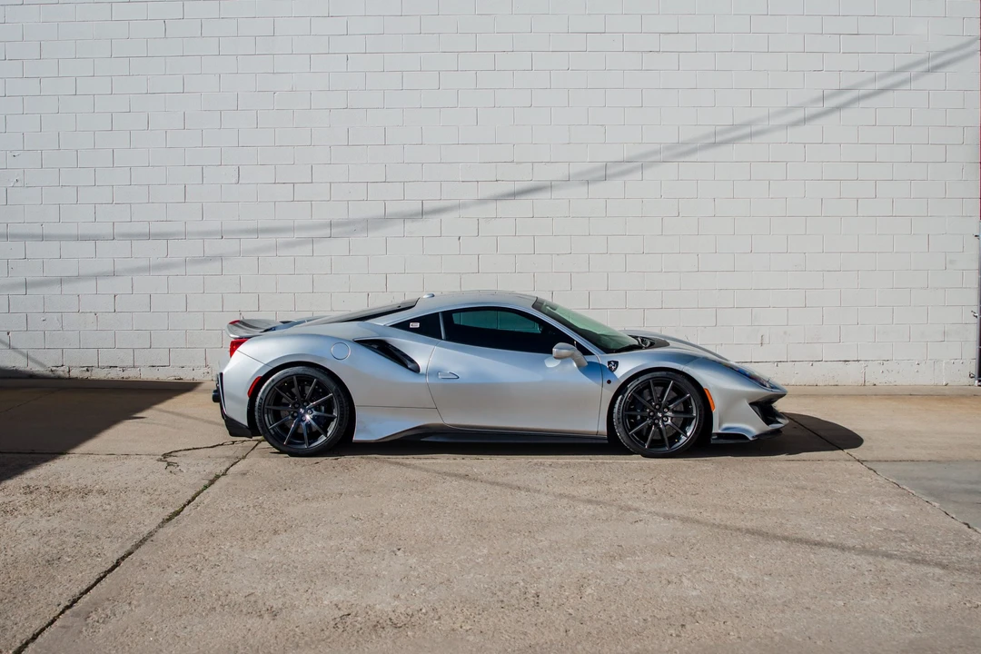 2019 Ferrari 488 Pista - Image 19 of 31