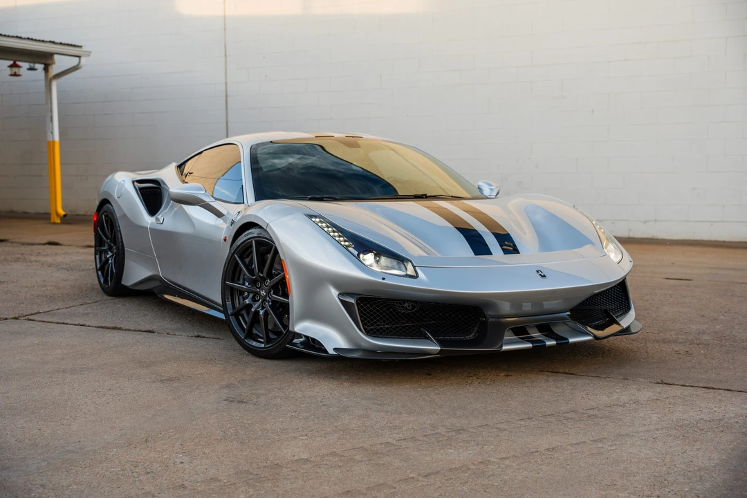 2019 Ferrari 488 Pista - Image 12 of 31
