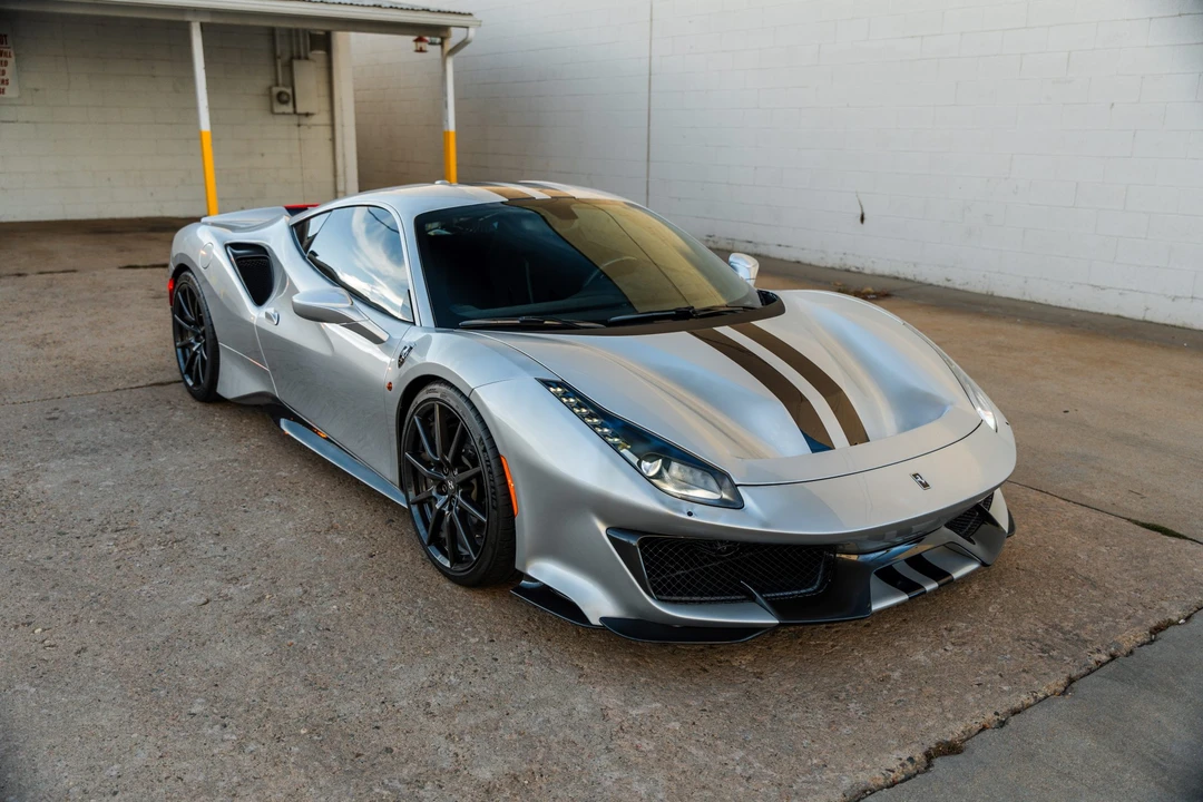 2019 Ferrari 488 Pista - Image 11 of 31