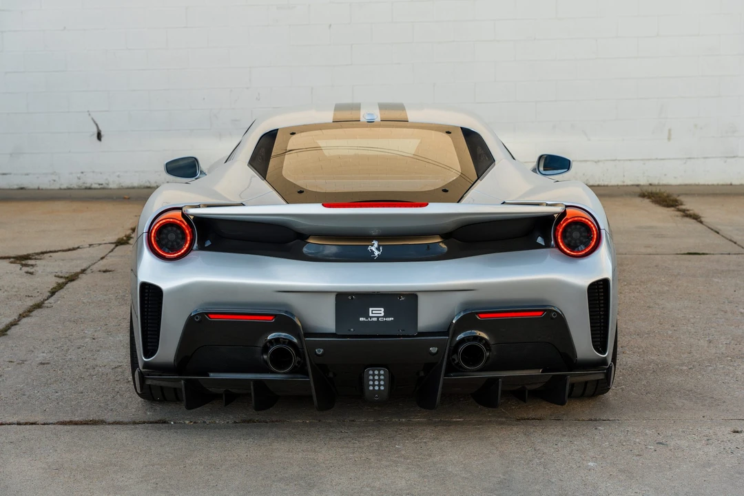 2019 Ferrari 488 Pista - Image 28 of 31