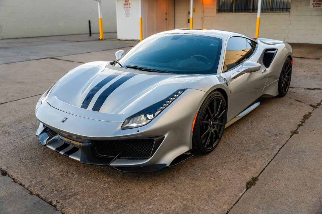 2019 Ferrari 488 Pista - Image 4 of 31