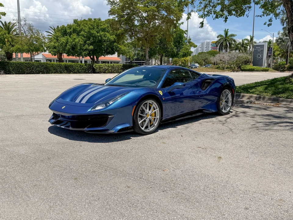 2019 Ferrari 488 Pista - Image 2 of 31