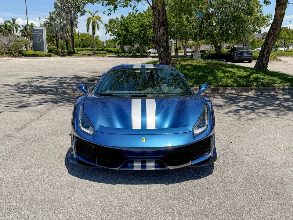 2019 Ferrari 488 Pista - Image 5 of 31
