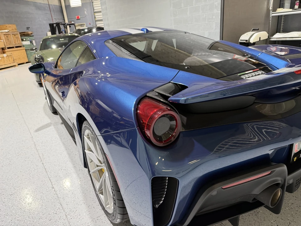 2019 Ferrari 488 Pista - Image 13 of 31