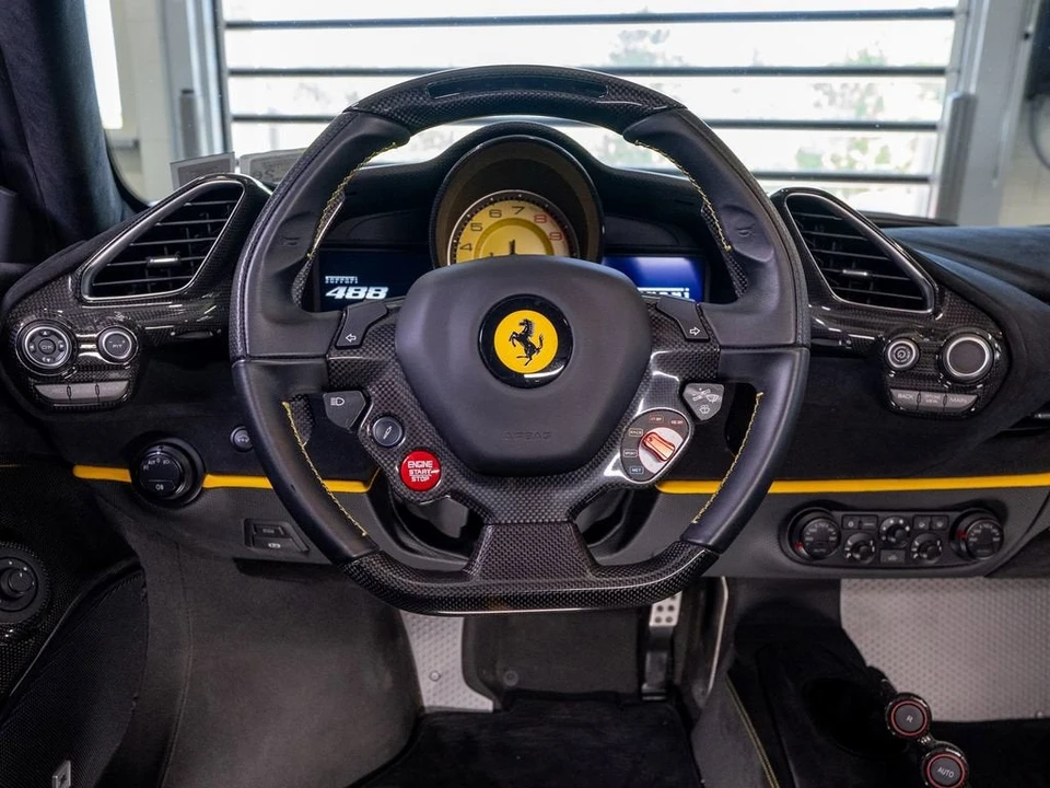 2019 Ferrari 488 Pista - Image 22 of 31