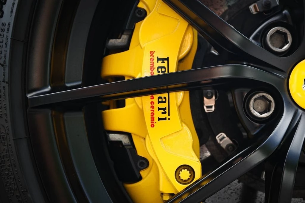 2019 Ferrari 488 Pista - Image 15 of 31