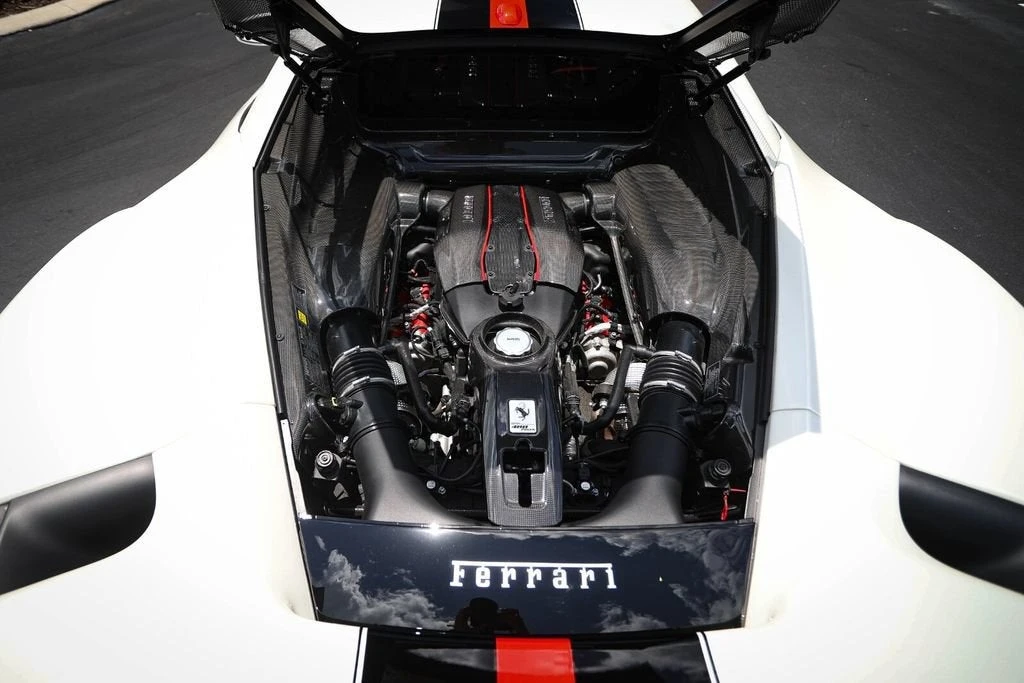 2019 Ferrari 488 Pista - Image 24 of 31