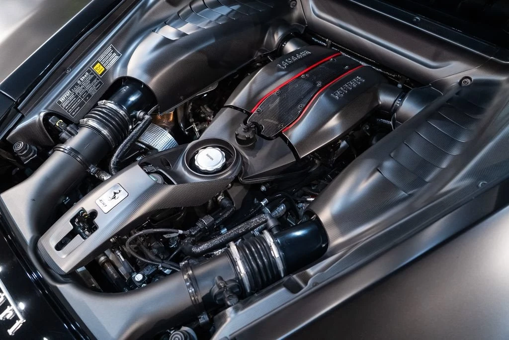 2019 Ferrari 488 Pista - Image 22 of 31