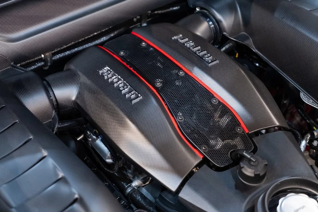 2019 Ferrari 488 Pista - Image 18 of 31