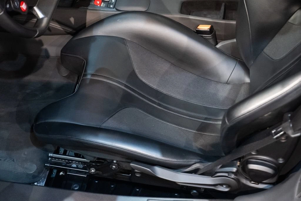 2019 Ferrari 488 Pista - Image 31 of 31