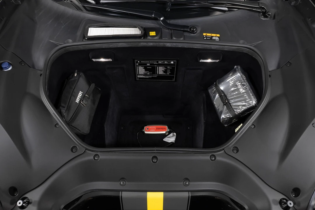 2019 Ferrari 488 Pista - Image 27 of 31