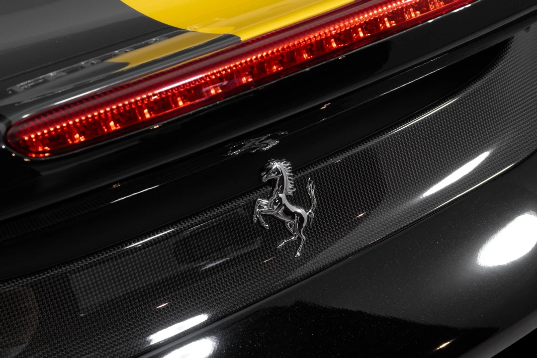 2019 Ferrari 488 Pista - Image 22 of 31