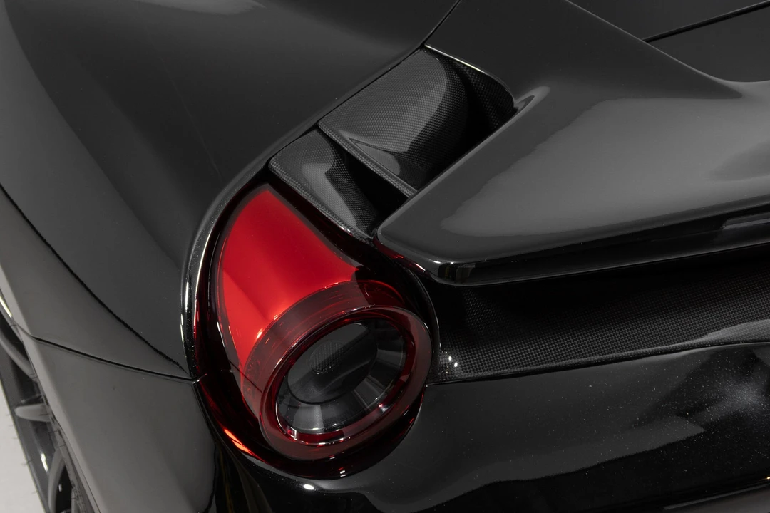 2019 Ferrari 488 Pista - Image 24 of 31