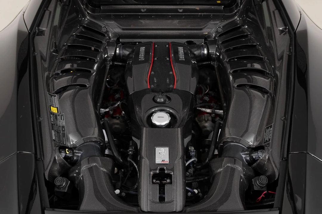 2019 Ferrari 488 Pista - Image 25 of 31