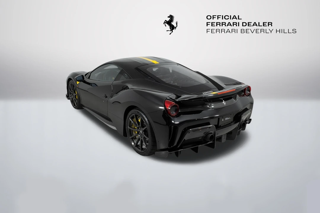 2019 Ferrari 488 Pista - Image 6 of 31