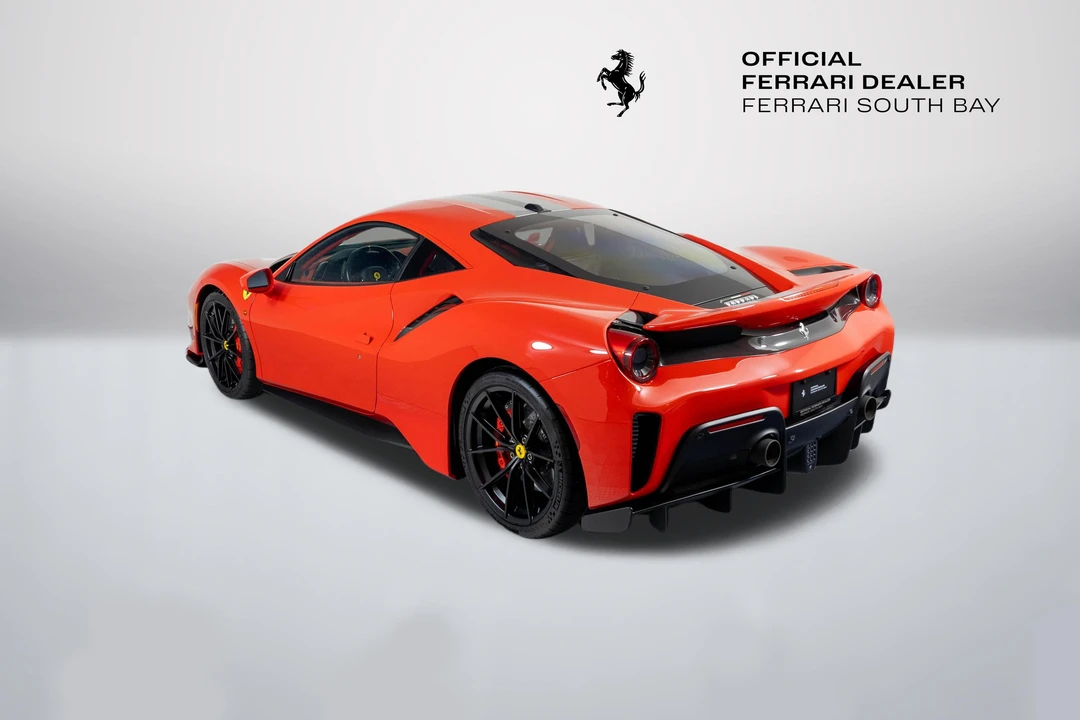 2019 Ferrari 488 Pista - Image 10 of 31