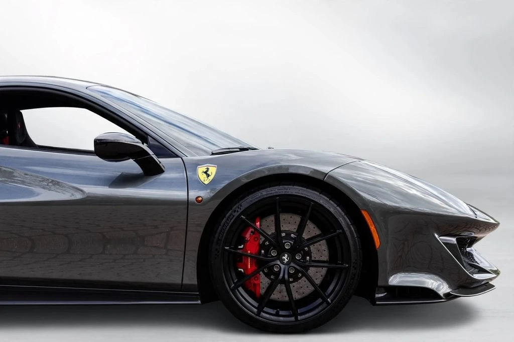 2019 Ferrari 488 Pista - Image 18 of 31
