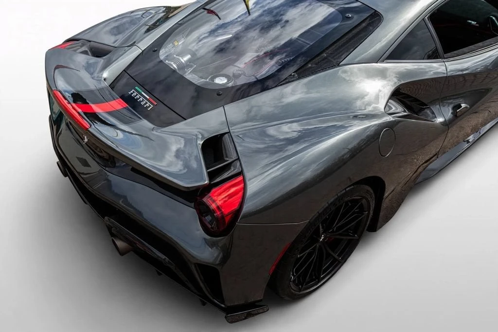 2019 Ferrari 488 Pista - Image 22 of 31