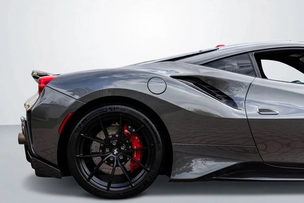 2019 Ferrari 488 Pista - Image 19 of 31