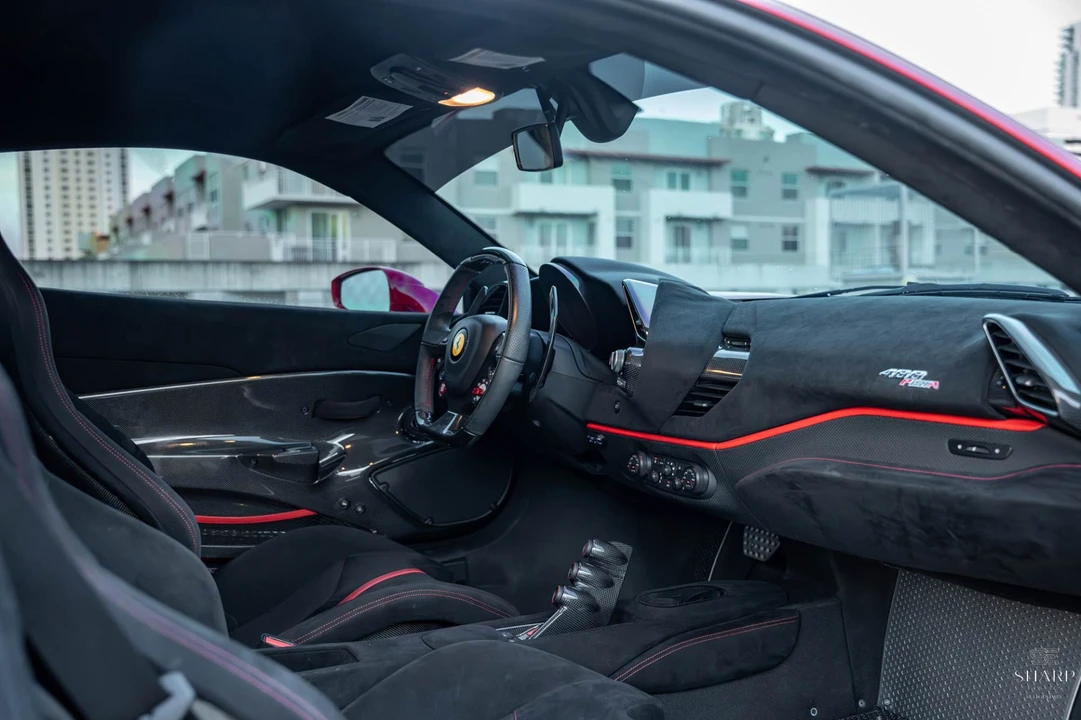 2019 Ferrari 488 Pista - Image 11 of 18