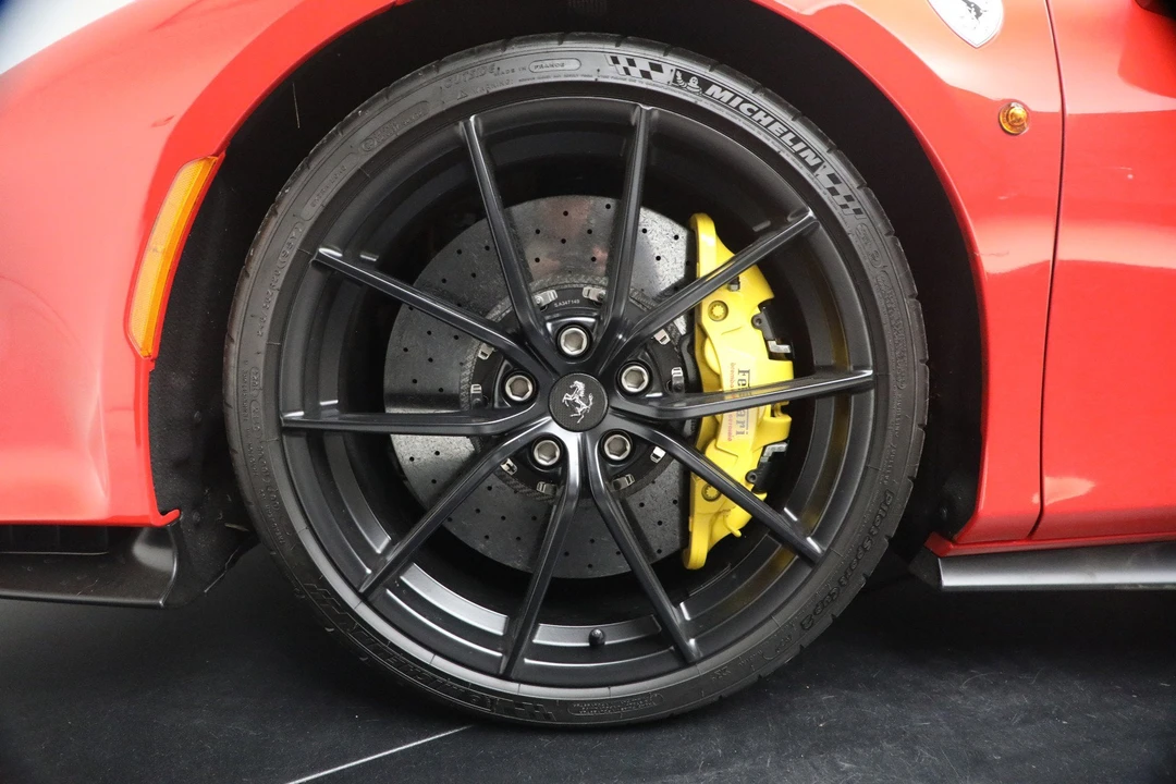 2019 Ferrari 488 Pista - Image 26 of 31