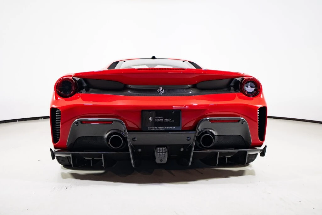 2019 Ferrari 488 Pista - Image 9 of 31