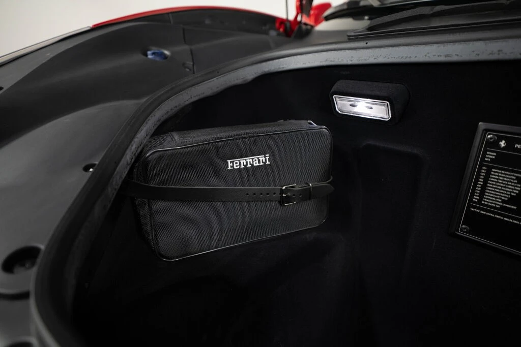 2019 Ferrari 488 Pista - Image 26 of 31