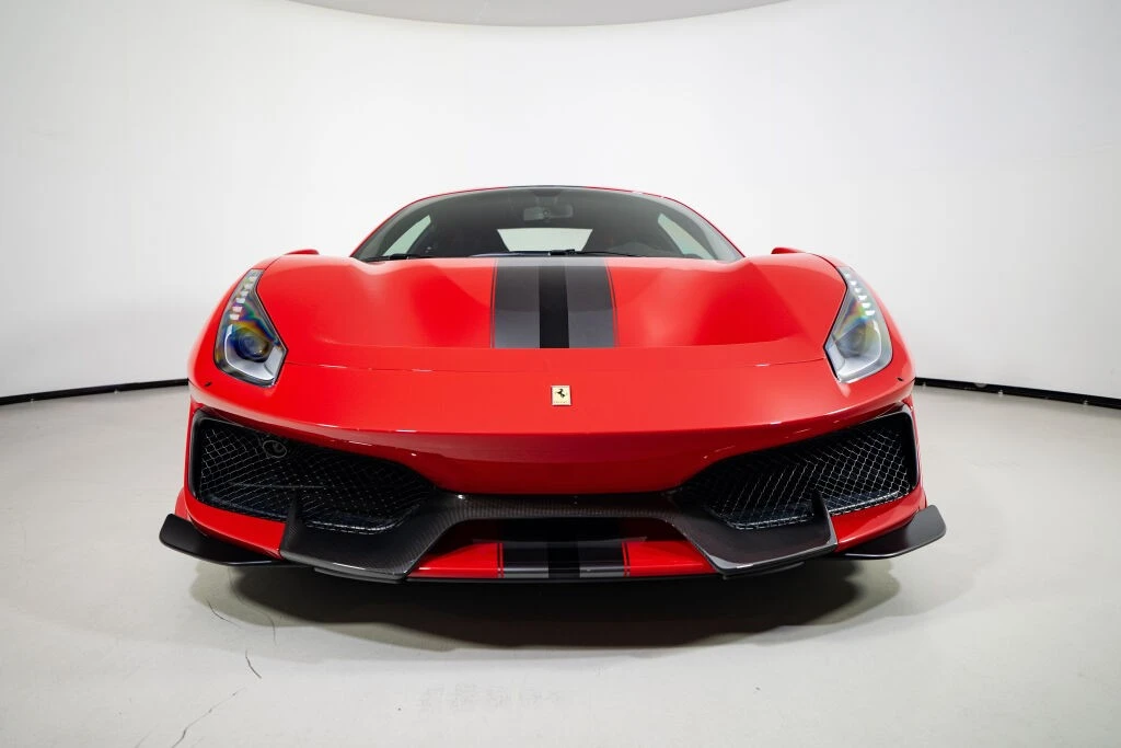 2019 Ferrari 488 Pista - Image 4 of 31