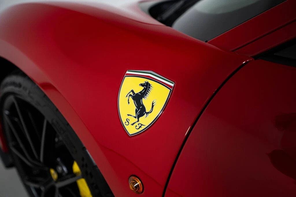 2019 Ferrari 488 Pista - Image 16 of 31