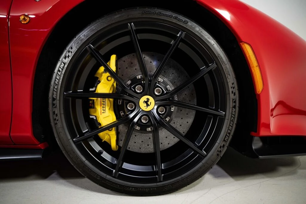 2019 Ferrari 488 Pista - Image 19 of 31